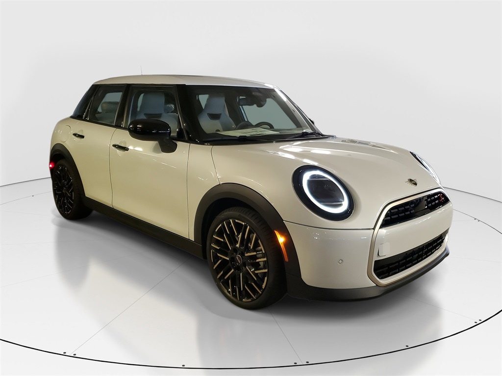 New 2026 MINI 4 Door Signature Plus Hatchback