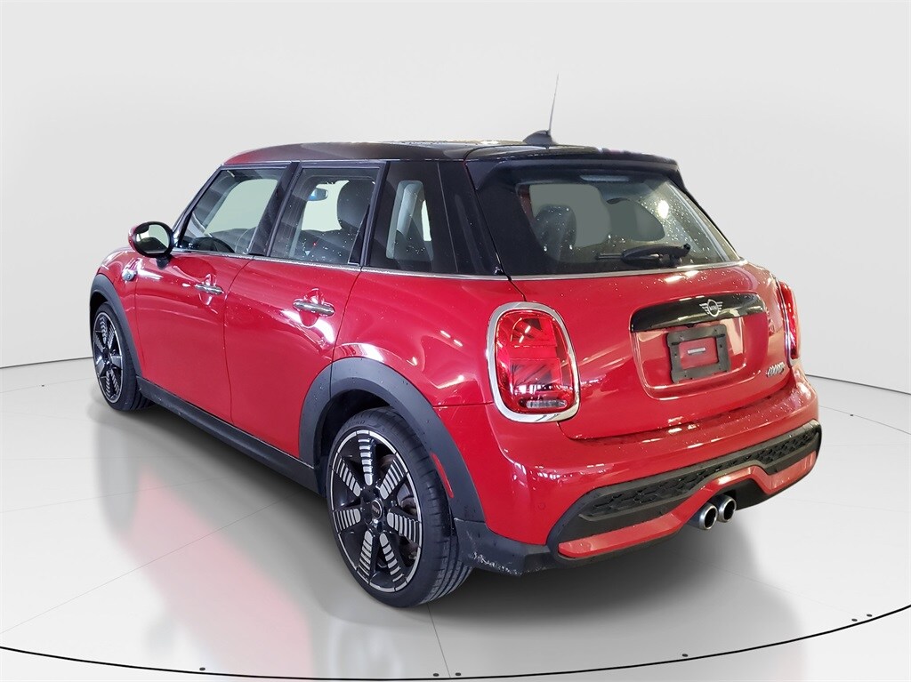 2023 Mini Cooper 4 Door Hardtop S photo 4