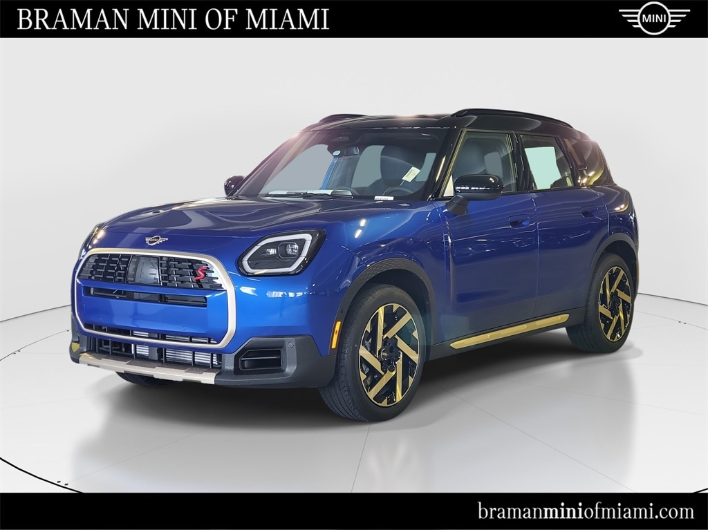 2026 MINI Countryman S's photo
