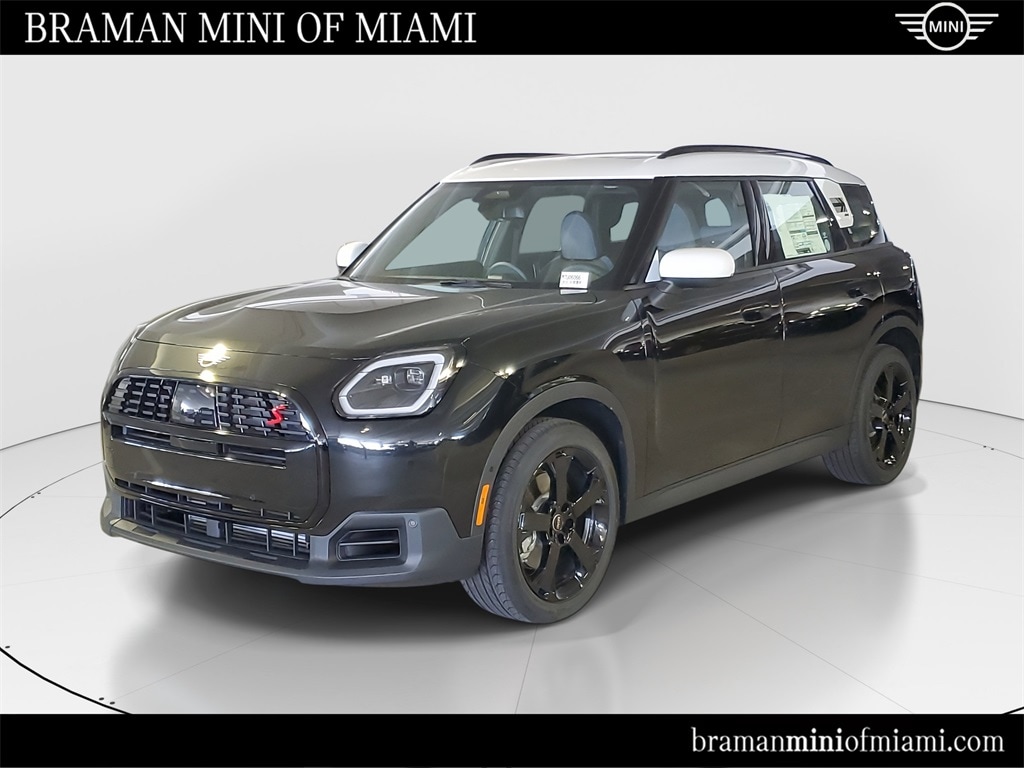 2026 MINI Countryman S's photo