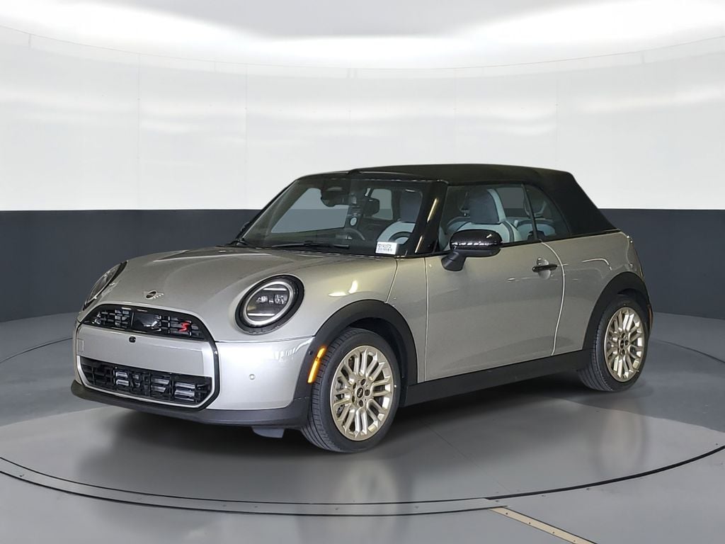 2026 MINI Convertible Cooper S's photo