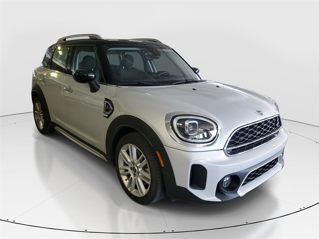 2023 Mini Cooper Signature photo 2