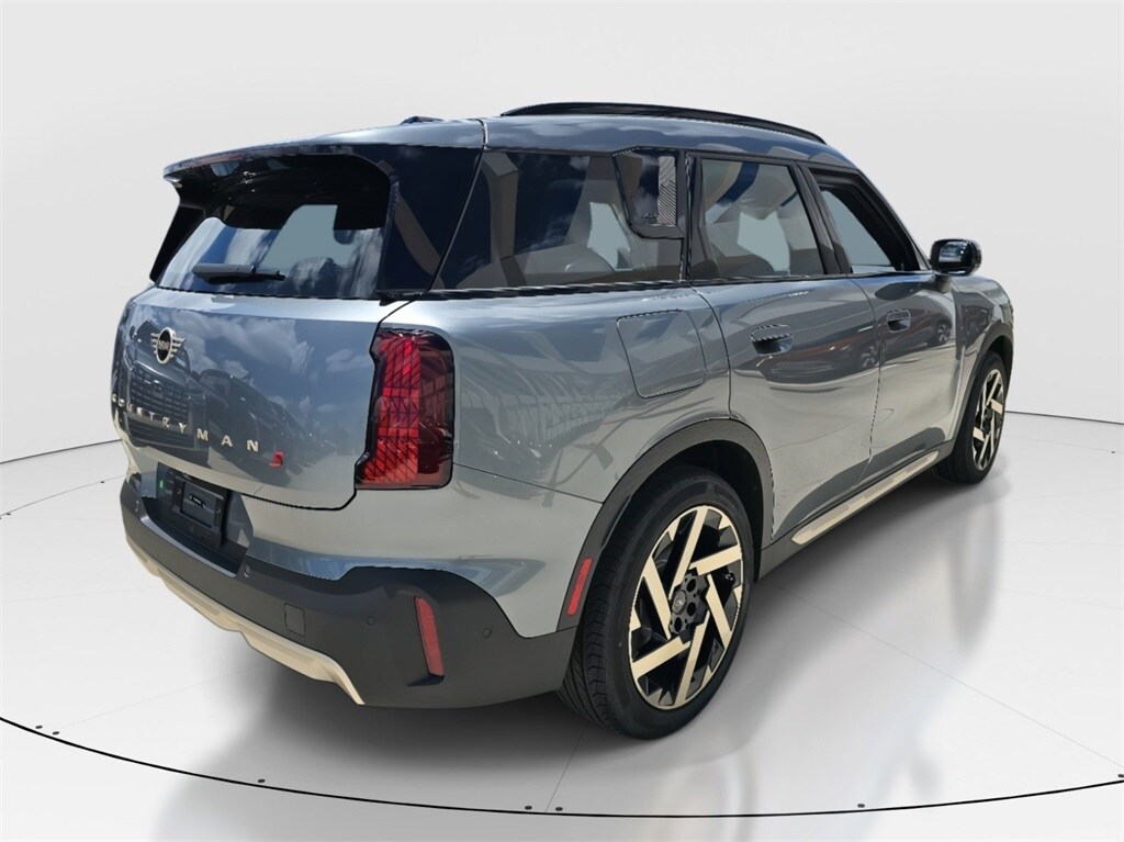2025 Mini Countryman S photo 3
