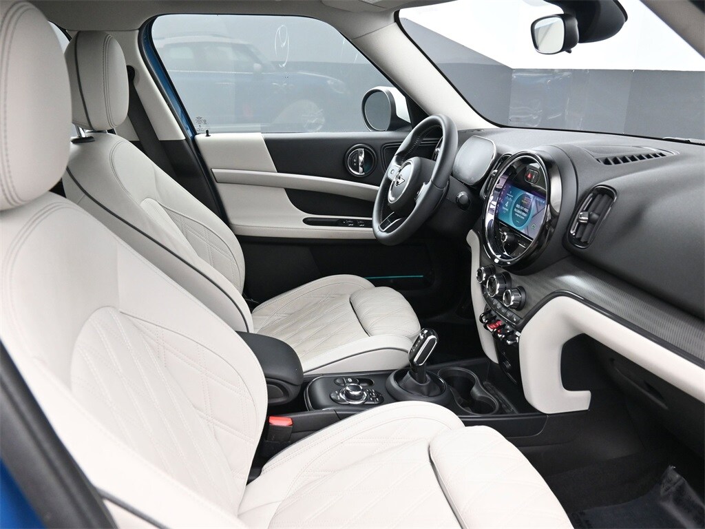 2023 Mini Countryman S photo 2