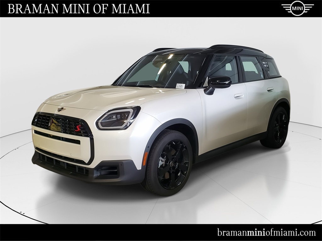 2026 MINI Countryman S's photo