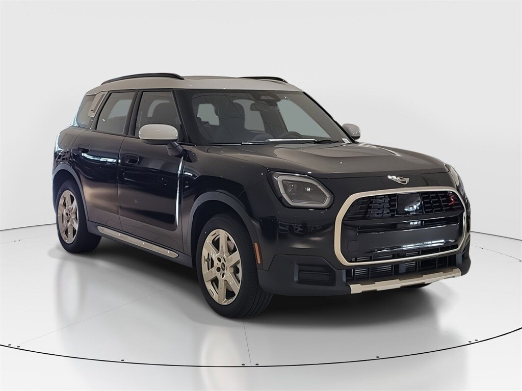 2025 Mini Countryman S photo 2