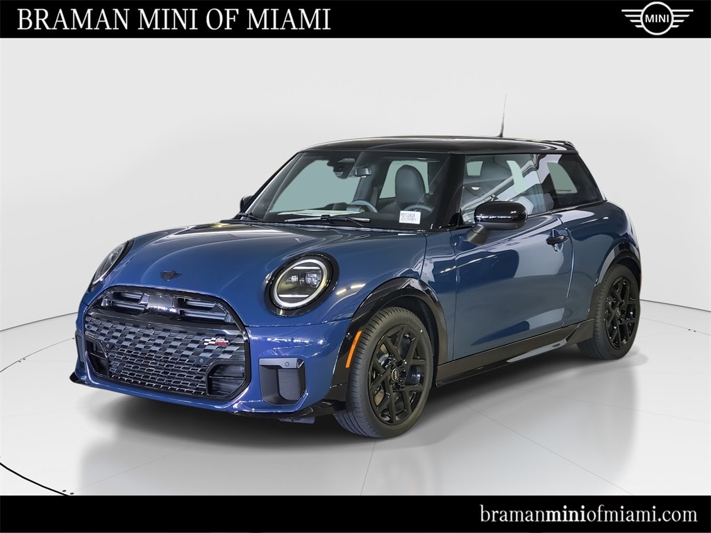 2026 MINI Hardtop 2 Door S's photo
