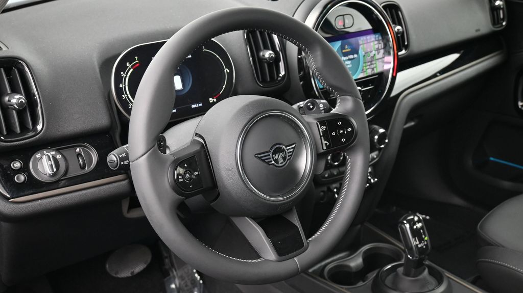 2024 MINI Countryman S - Photo 10