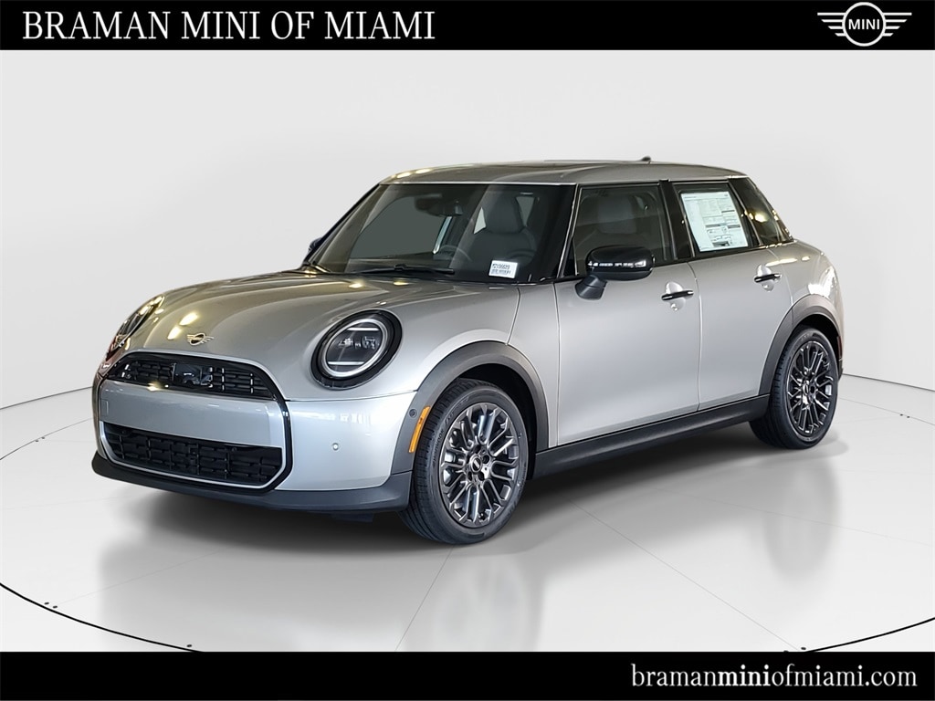 2026 MINI Hardtop 4 Door's photo