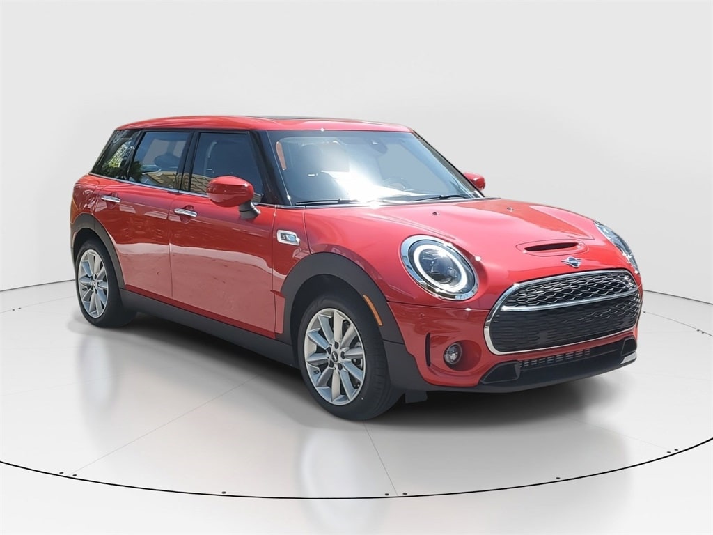 Used 2024 MINI Clubman S with VIN WMWLV7C0XR2V90449 for sale in Miami, FL