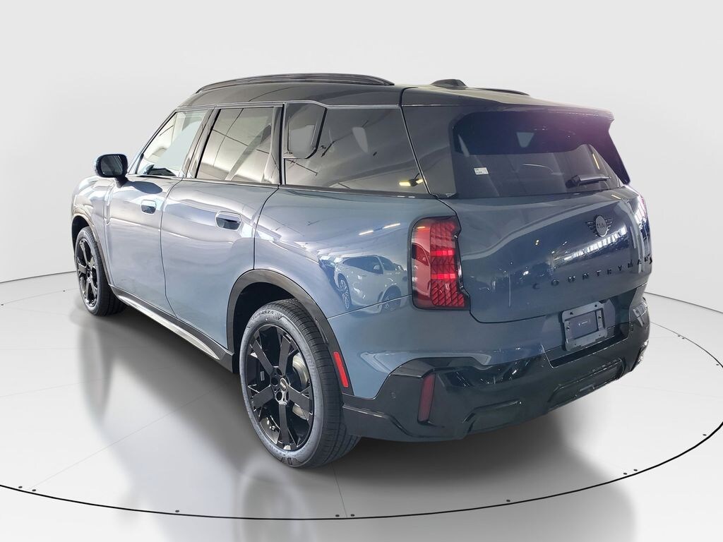 New 2026 MINI Countryman Iconic SUV