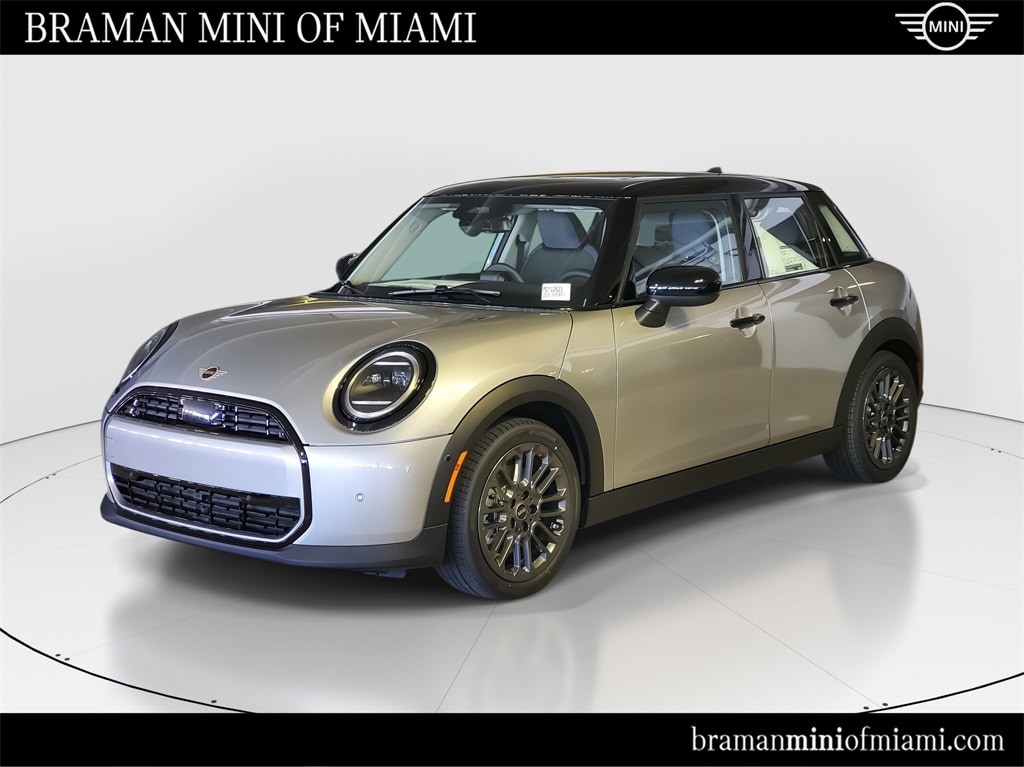 2026 MINI Hardtop S's photo