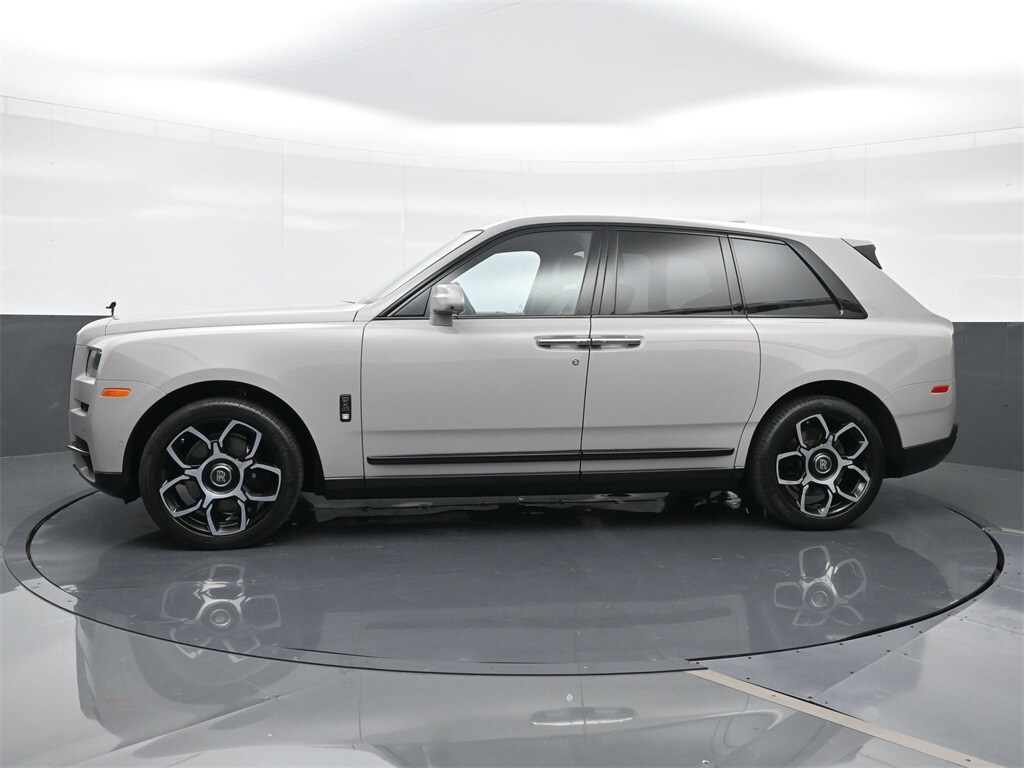 2024 Rolls Royce Cullinan Black Badge photo 3