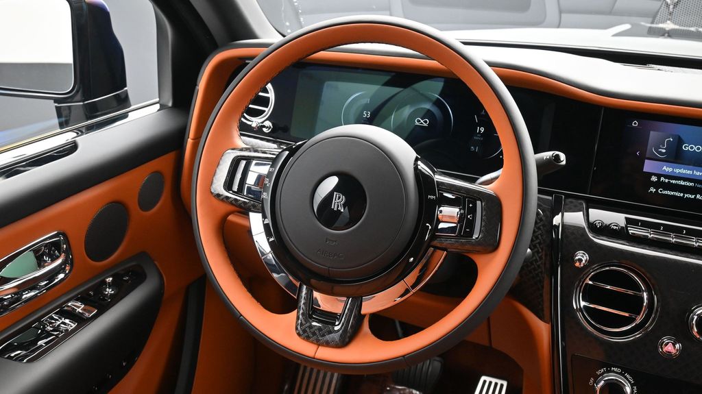 2026 Rolls-Royce Cullinan Black Badge - Photo 17