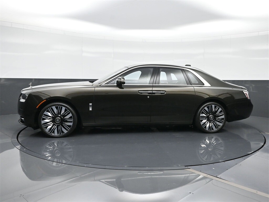 2025 Rolls Royce Ghost RR photo 3