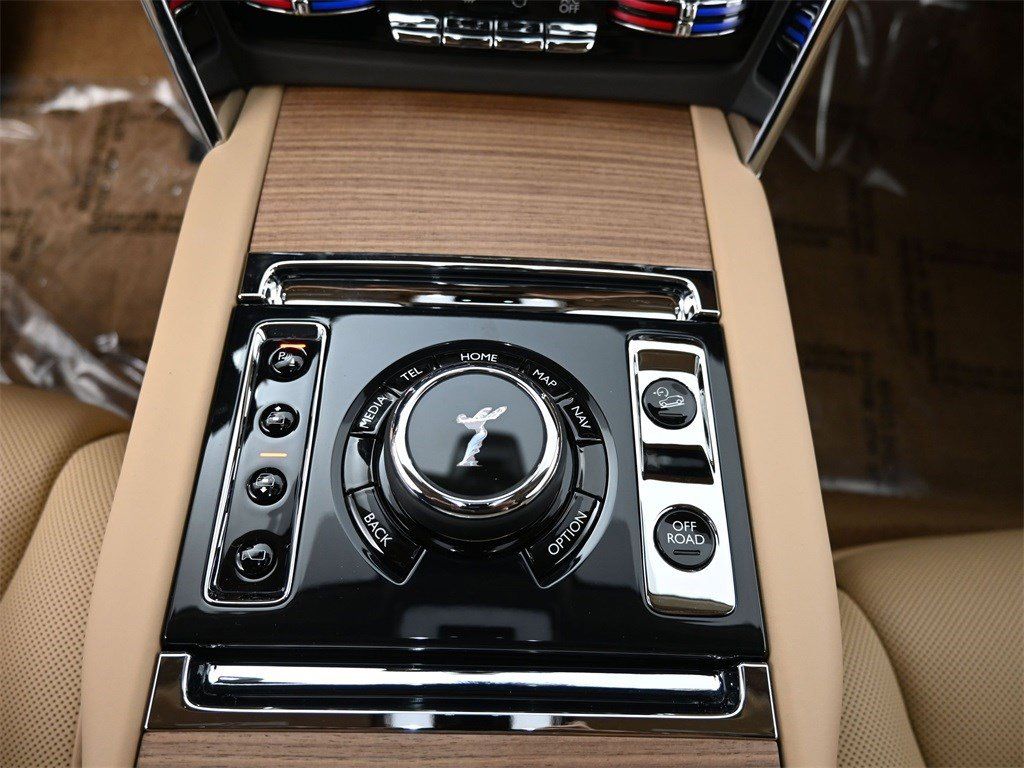 2026 Rolls-Royce Cullinan Base - Photo 21