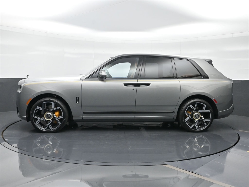 New 2026 Rolls-Royce Cullinan SUV