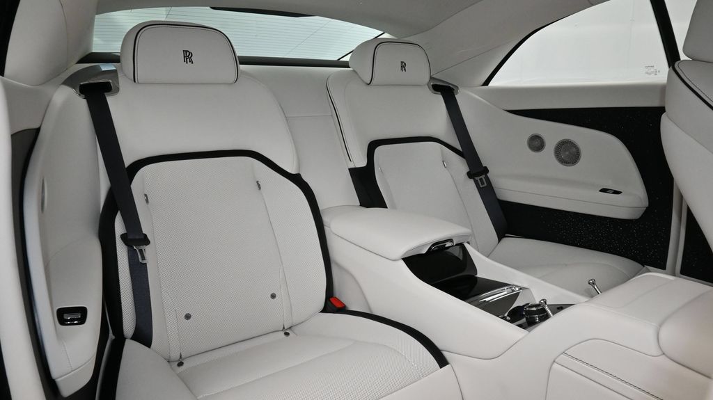 2026 Rolls-Royce Spectre Base - Photo 8