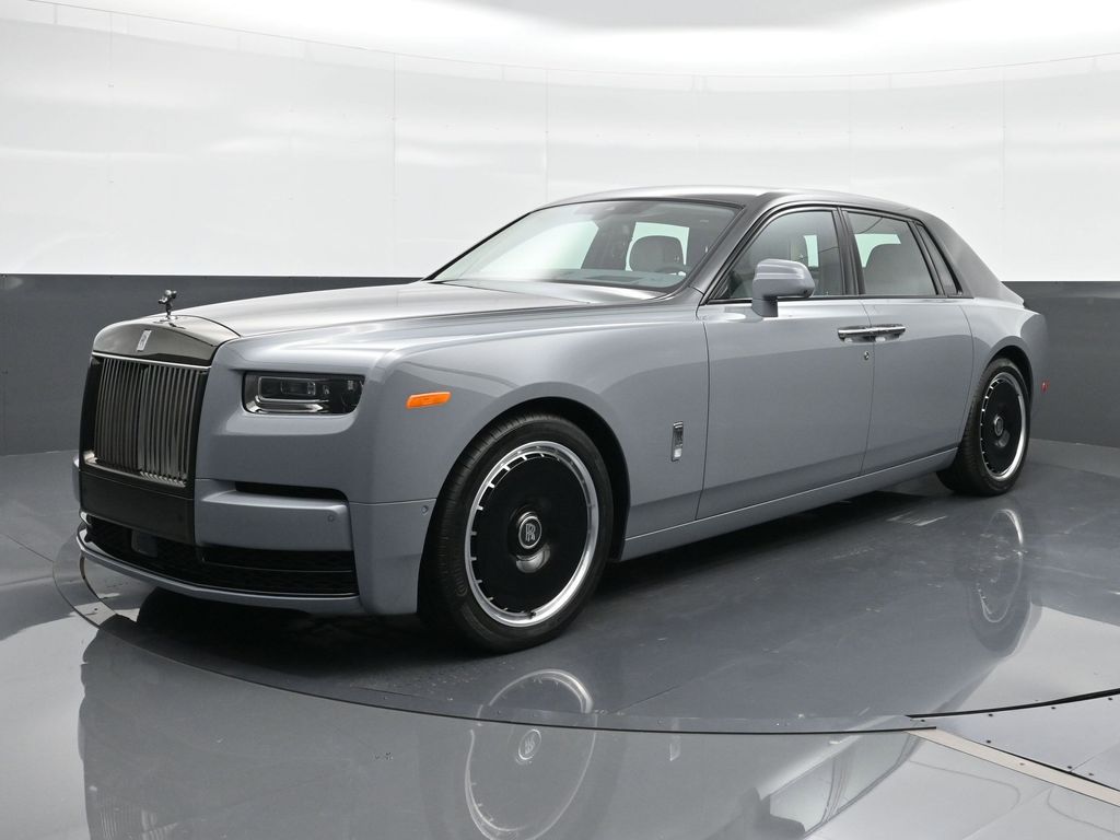 2026 Rolls-Royce Phantom -'s photo