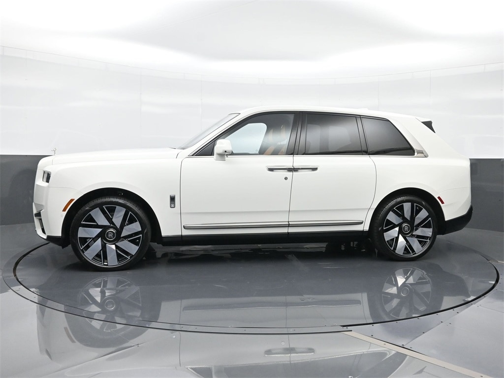 New 2026 Rolls-Royce Cullinan