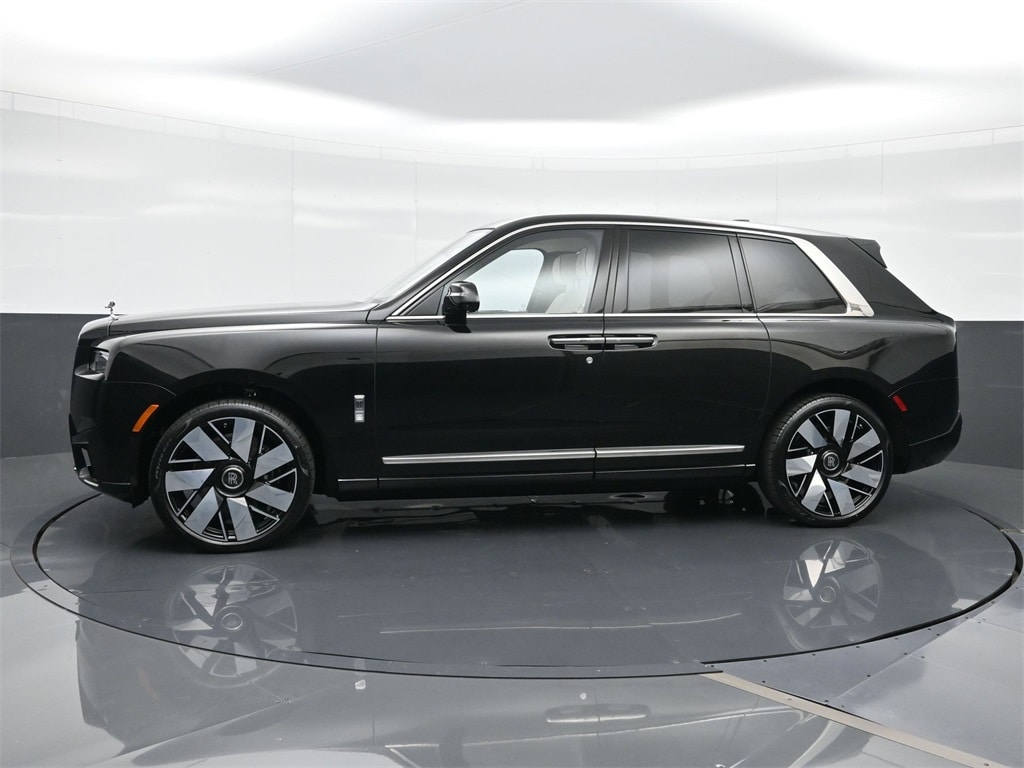 New 2026 Rolls-Royce Cullinan