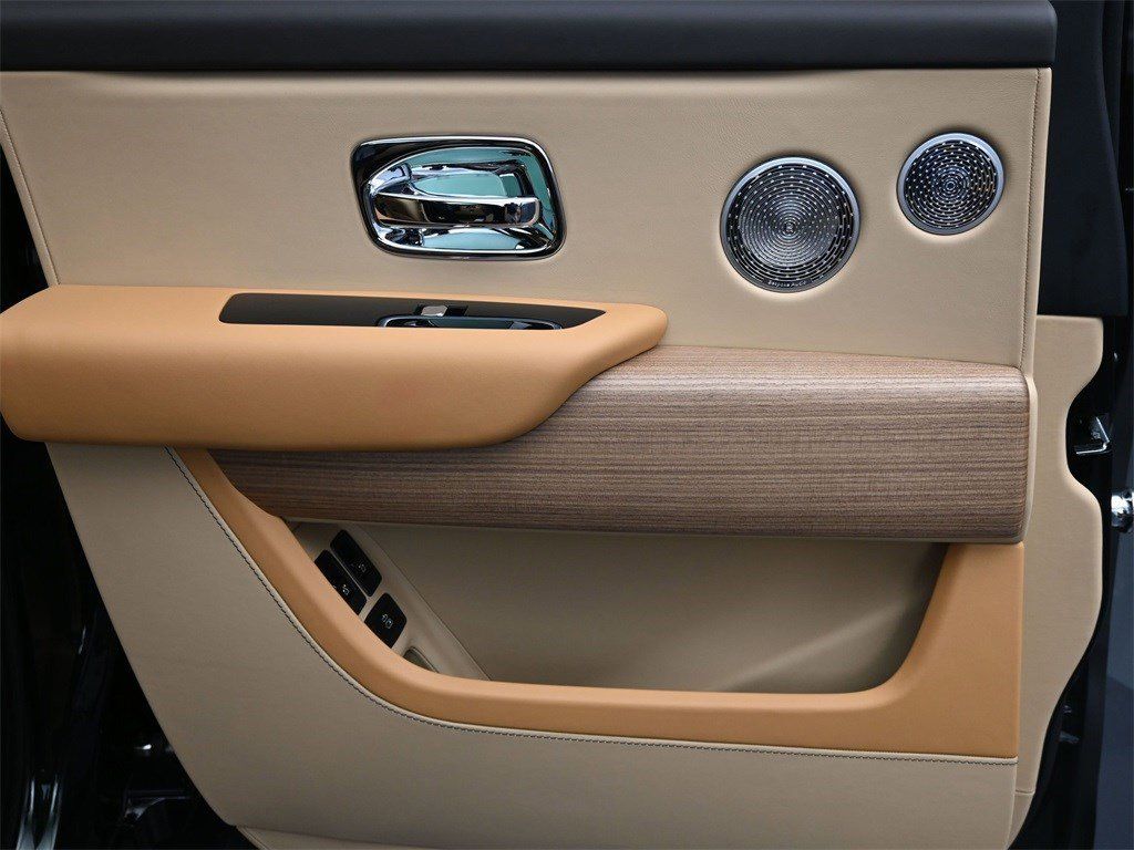 2026 Rolls-Royce Cullinan Base - Photo 14