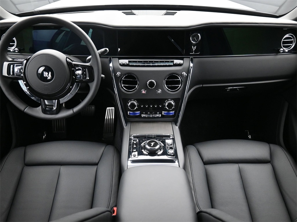 New 2026 Rolls-Royce Cullinan