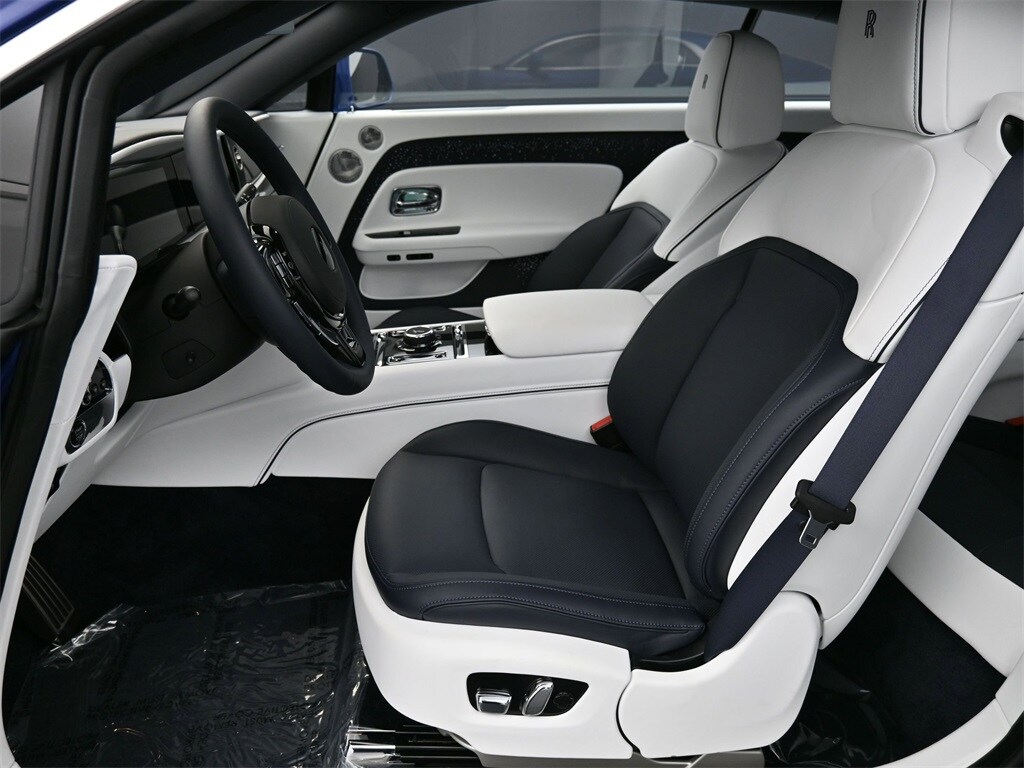 2024 Rolls Royce Spectre RR photo 4