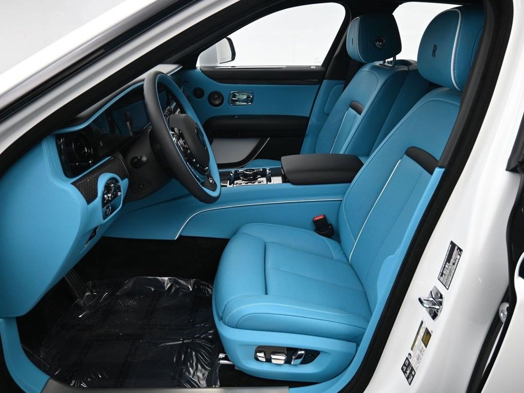 2026 Rolls-Royce Ghost Black Badge - Photo 7