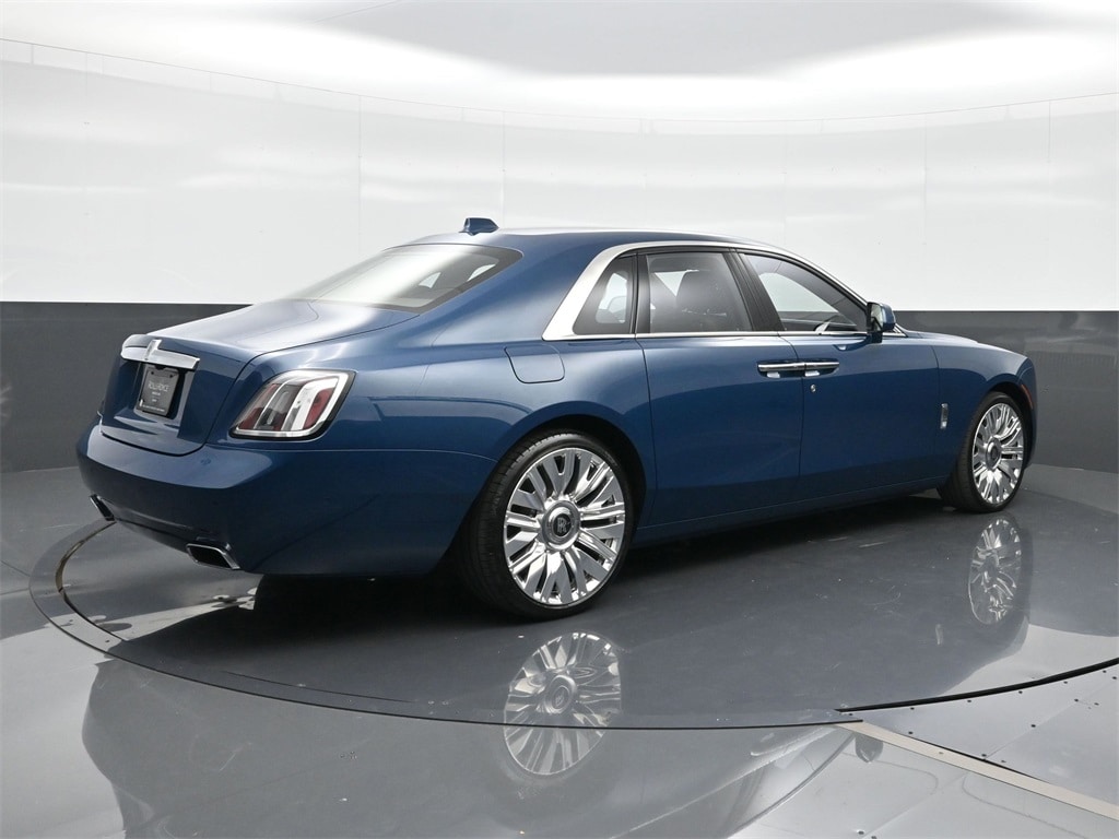 New 2025 Rolls-Royce Ghost Sedan