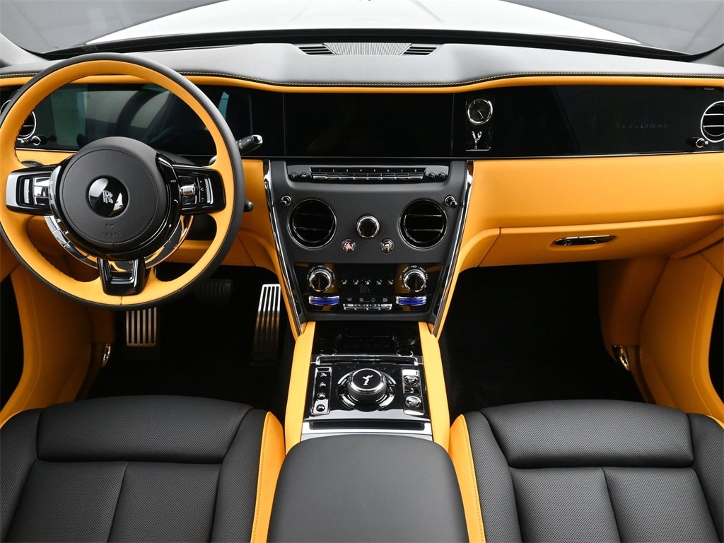 New 2026 Rolls-Royce Cullinan