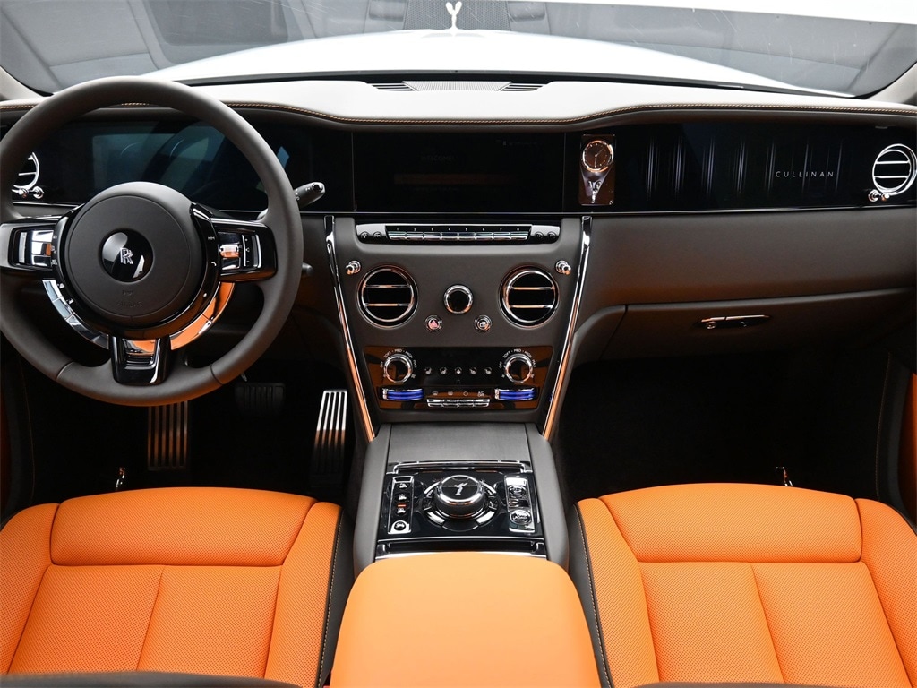 New 2026 Rolls-Royce Cullinan