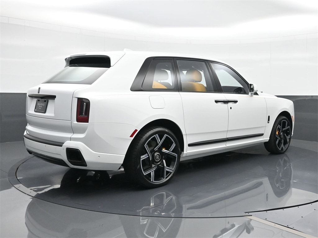 New 2026 Rolls-Royce Cullinan
