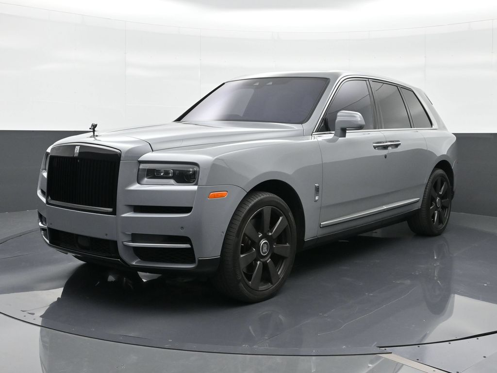 2020 Rolls-Royce Cullinan -'s photo
