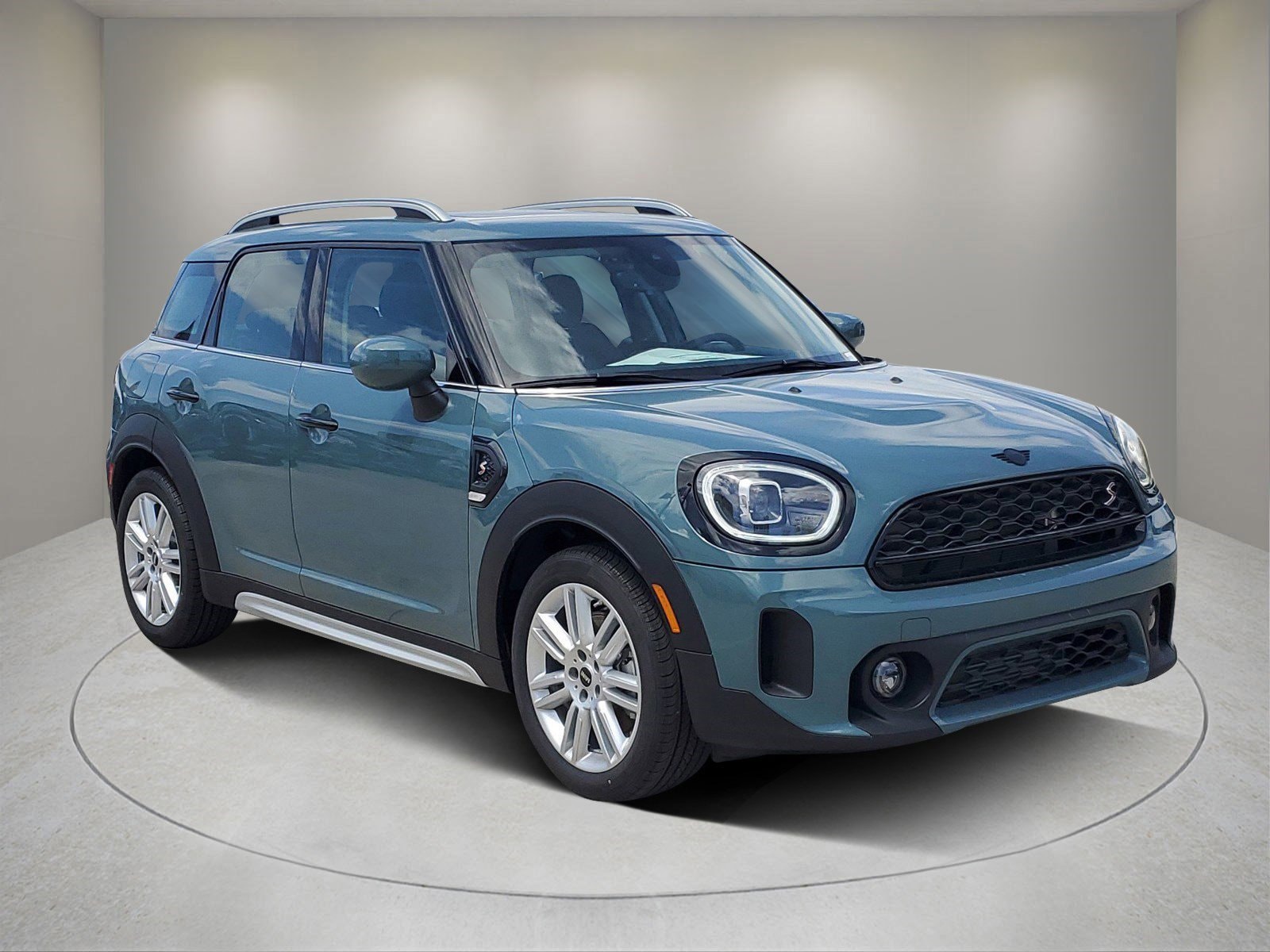 Used 2024 MINI Countryman S with VIN WMZ53BR0XR3S16719 for sale in Miami, FL