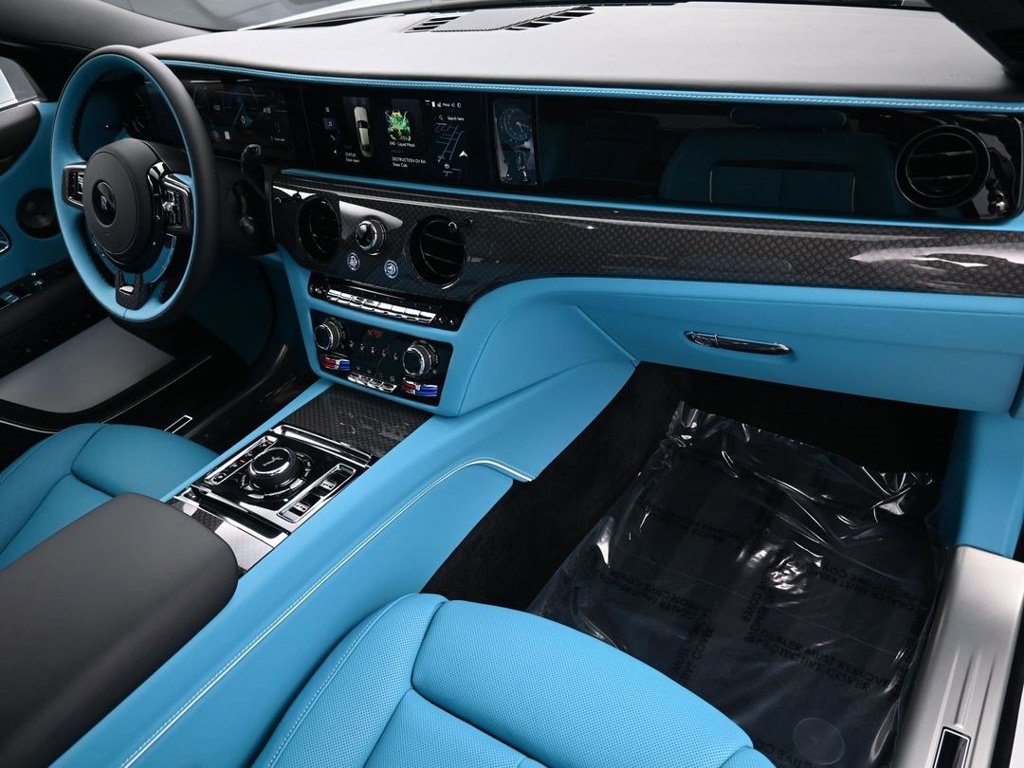 2026 Rolls-Royce Ghost Black Badge - Photo 28