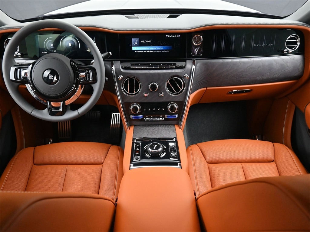 New 2026 Rolls-Royce Cullinan