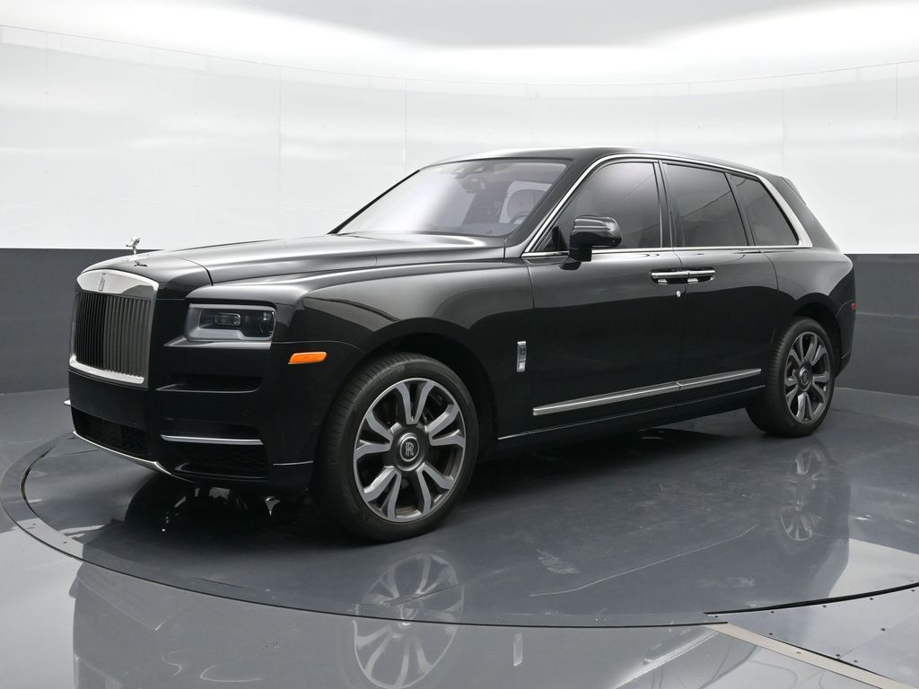 2022 Rolls-Royce Cullinan -'s photo