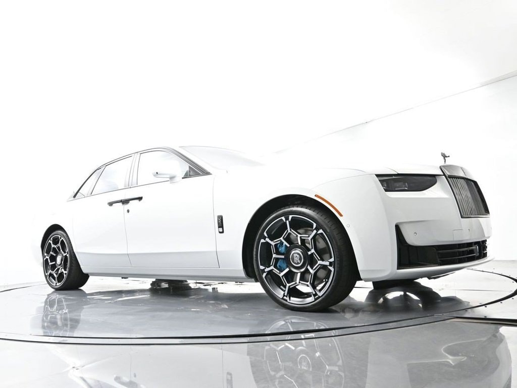 2026 Rolls-Royce Ghost Black Badge - Photo 48