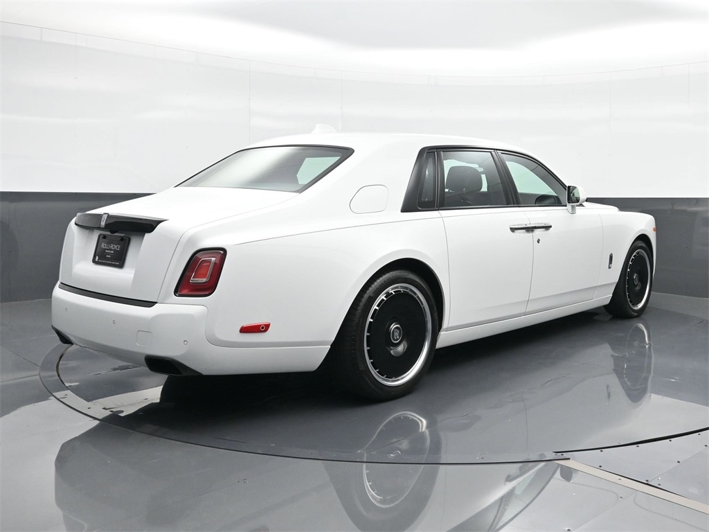 洋書 ROLLS ROYCE IN AMERICA 1925 Rolls-Royce Phantom I — Petersen Automotive Museum