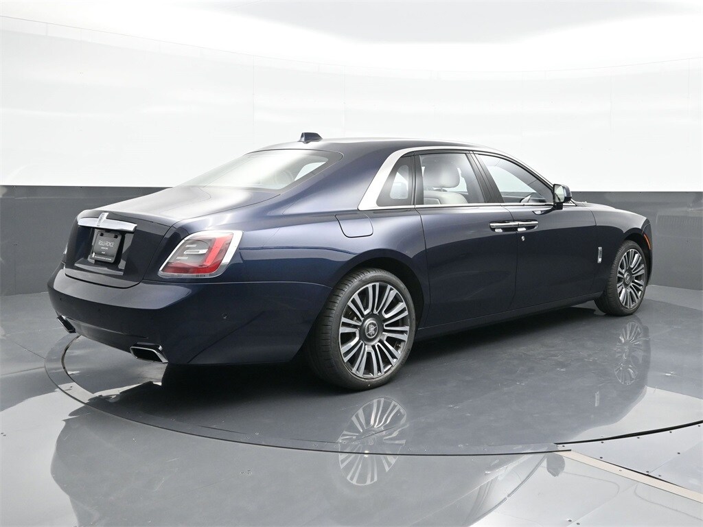 2022 Rolls Royce Ghost RR21 photo 2