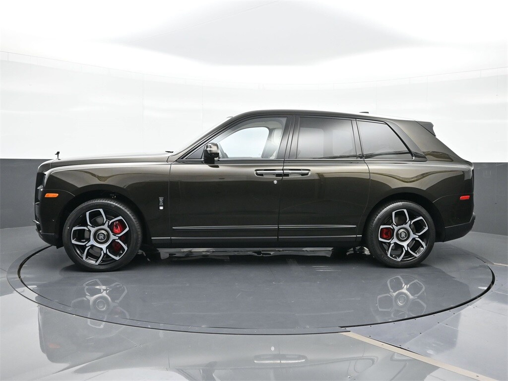 2024 Rolls Royce Cullinan Black Badge photo 3