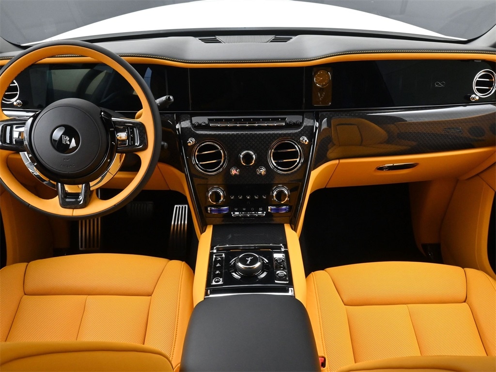 New 2026 Rolls-Royce Cullinan