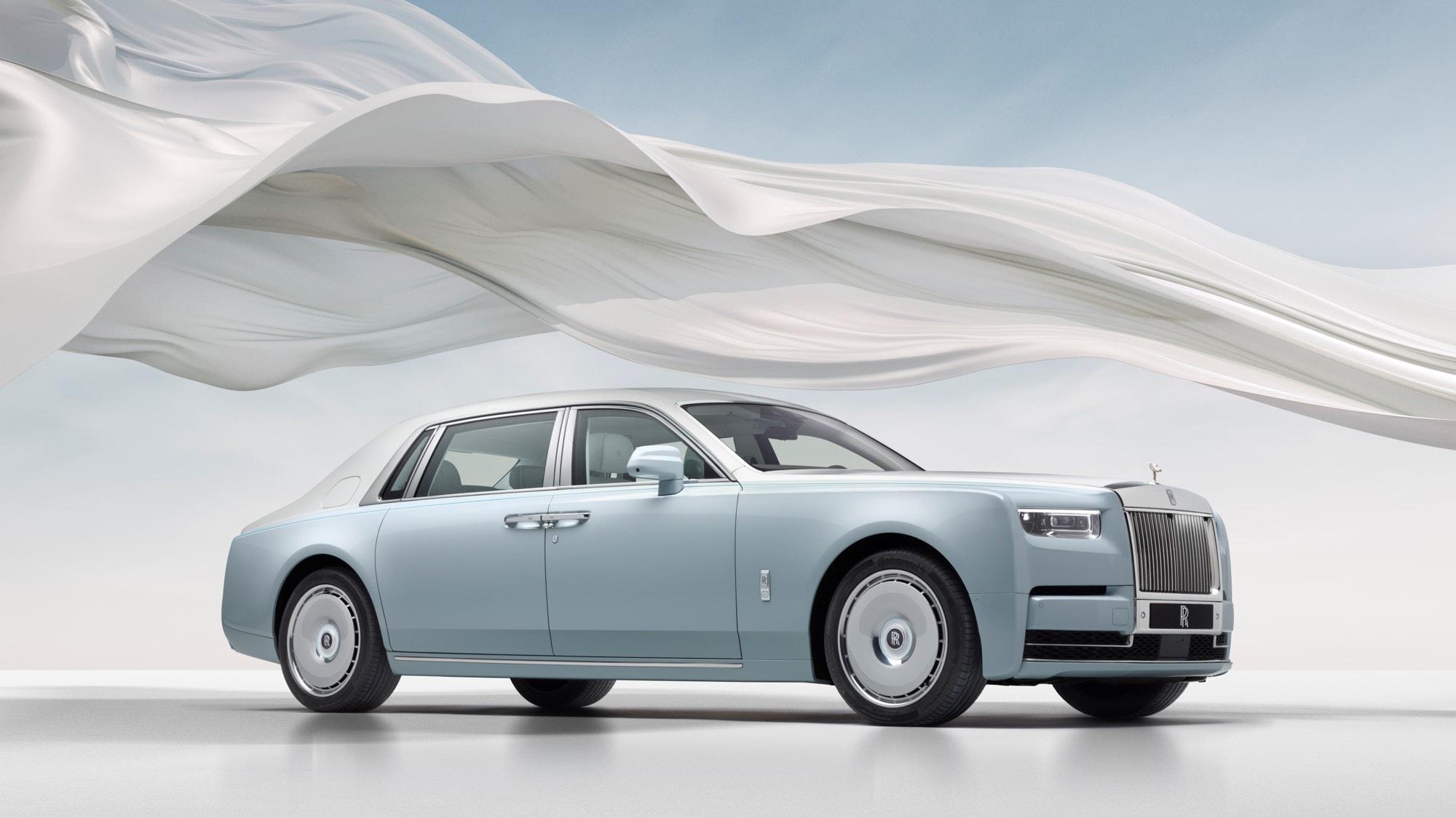 A%20Look%20at%20the%20Rolls-Royce%20Phantom%20Scintilla%20Private%20Collection.jpg