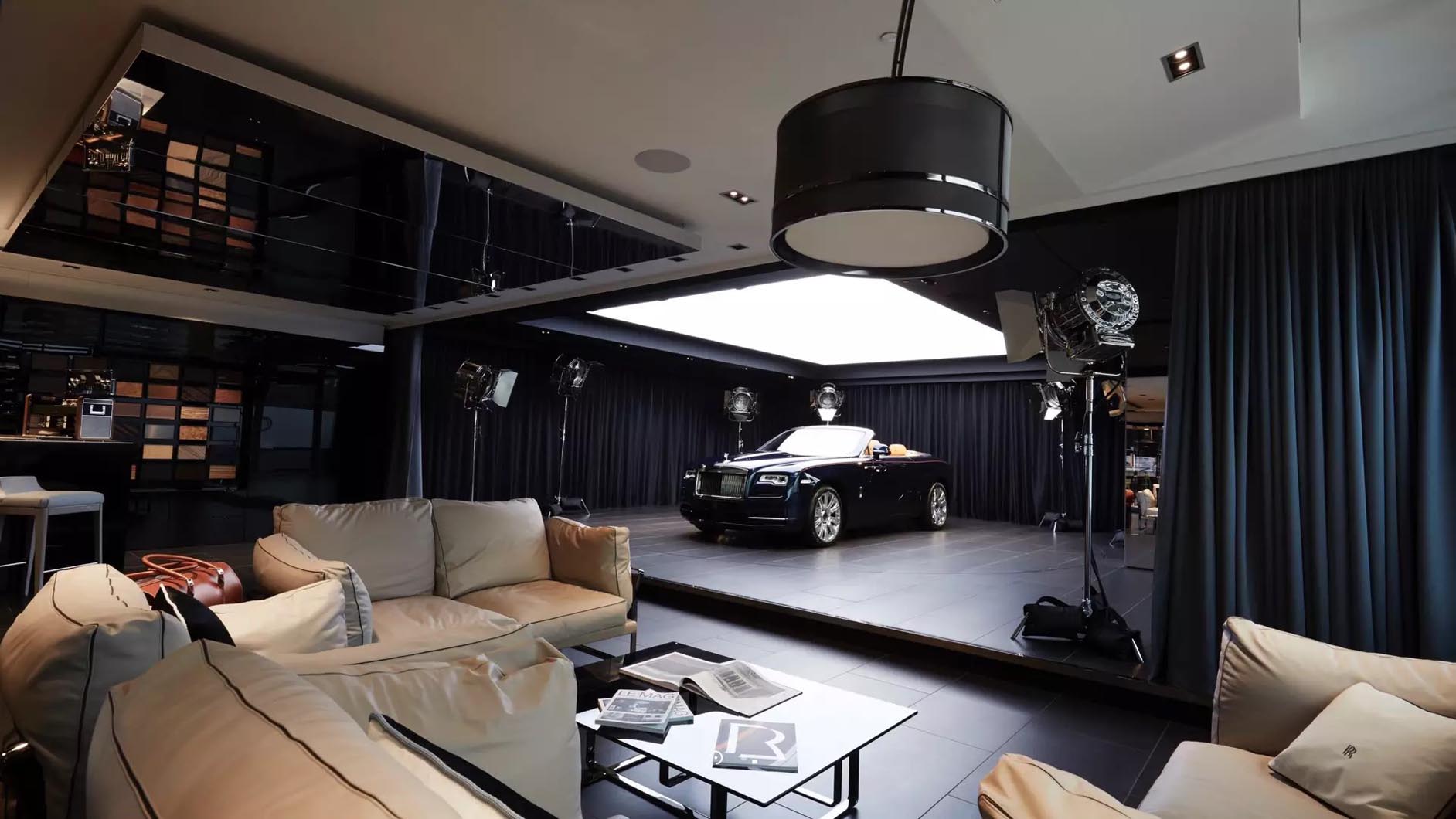 Rolls Royce Bespoke Car