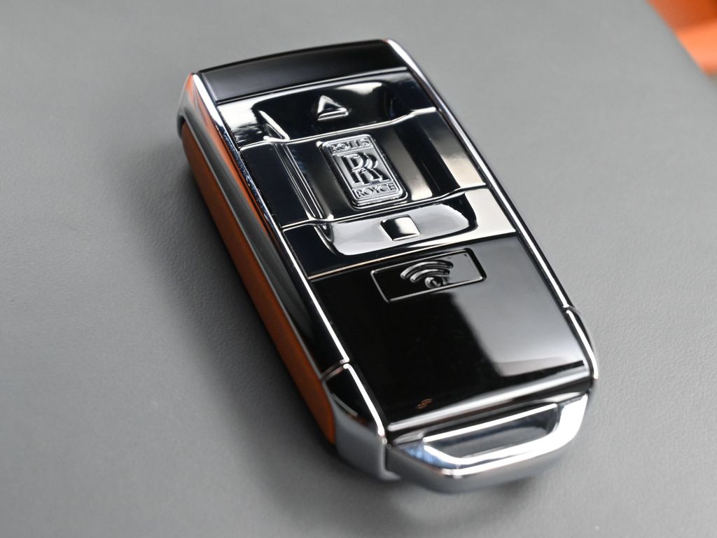 2022 Rolls-Royce Cullinan Base - Photo 15