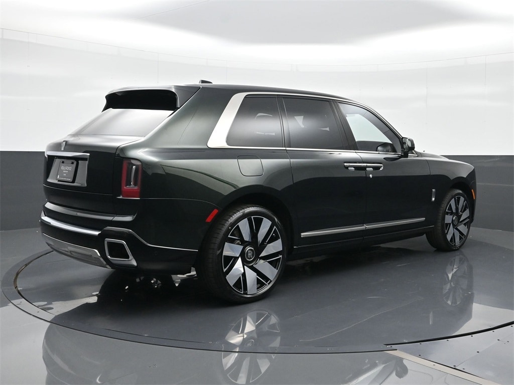 New 2026 Rolls-Royce Cullinan