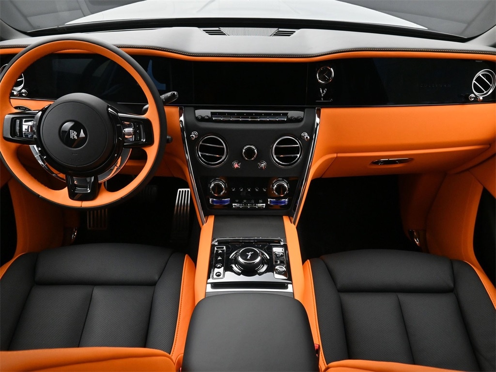 New 2026 Rolls-Royce Cullinan