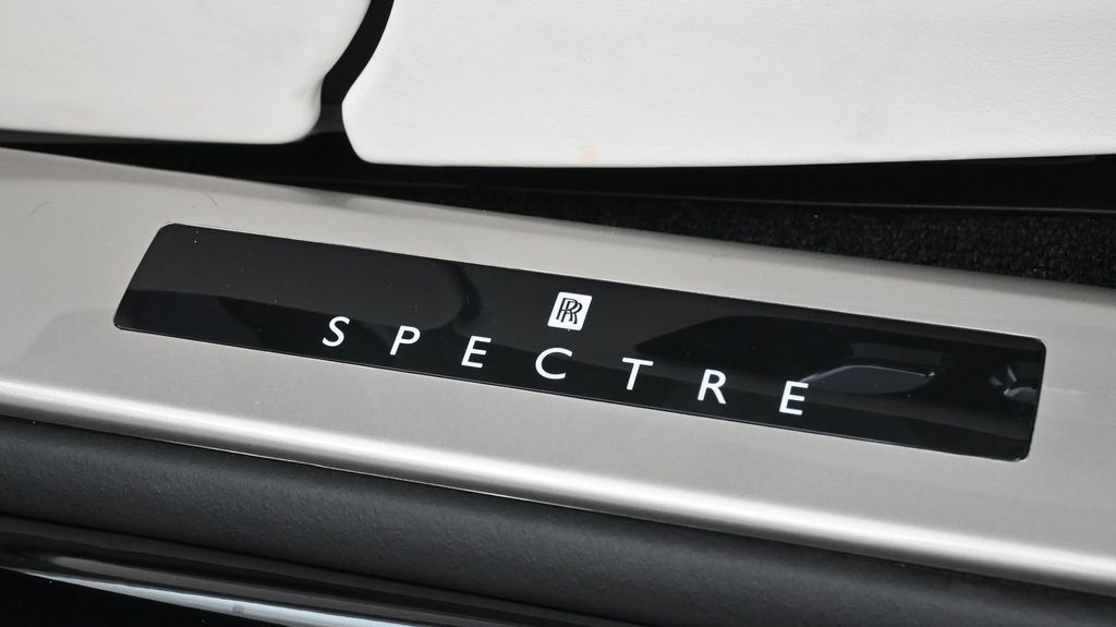 2026 Rolls-Royce Spectre Base - Photo 9