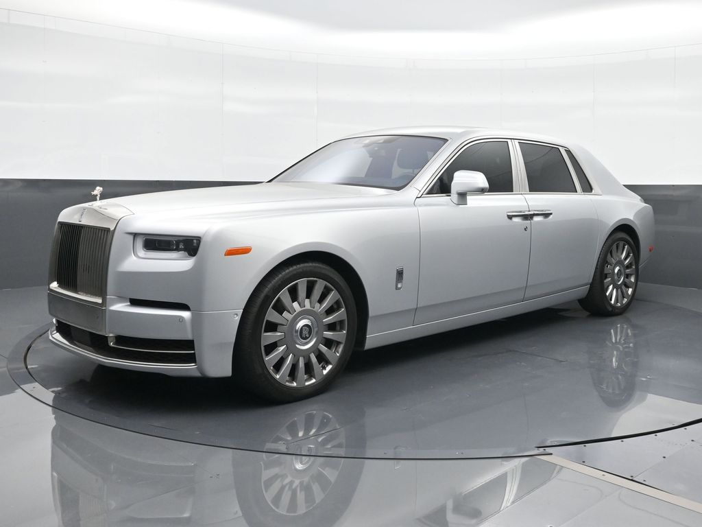 2018 Rolls-Royce Phantom Base